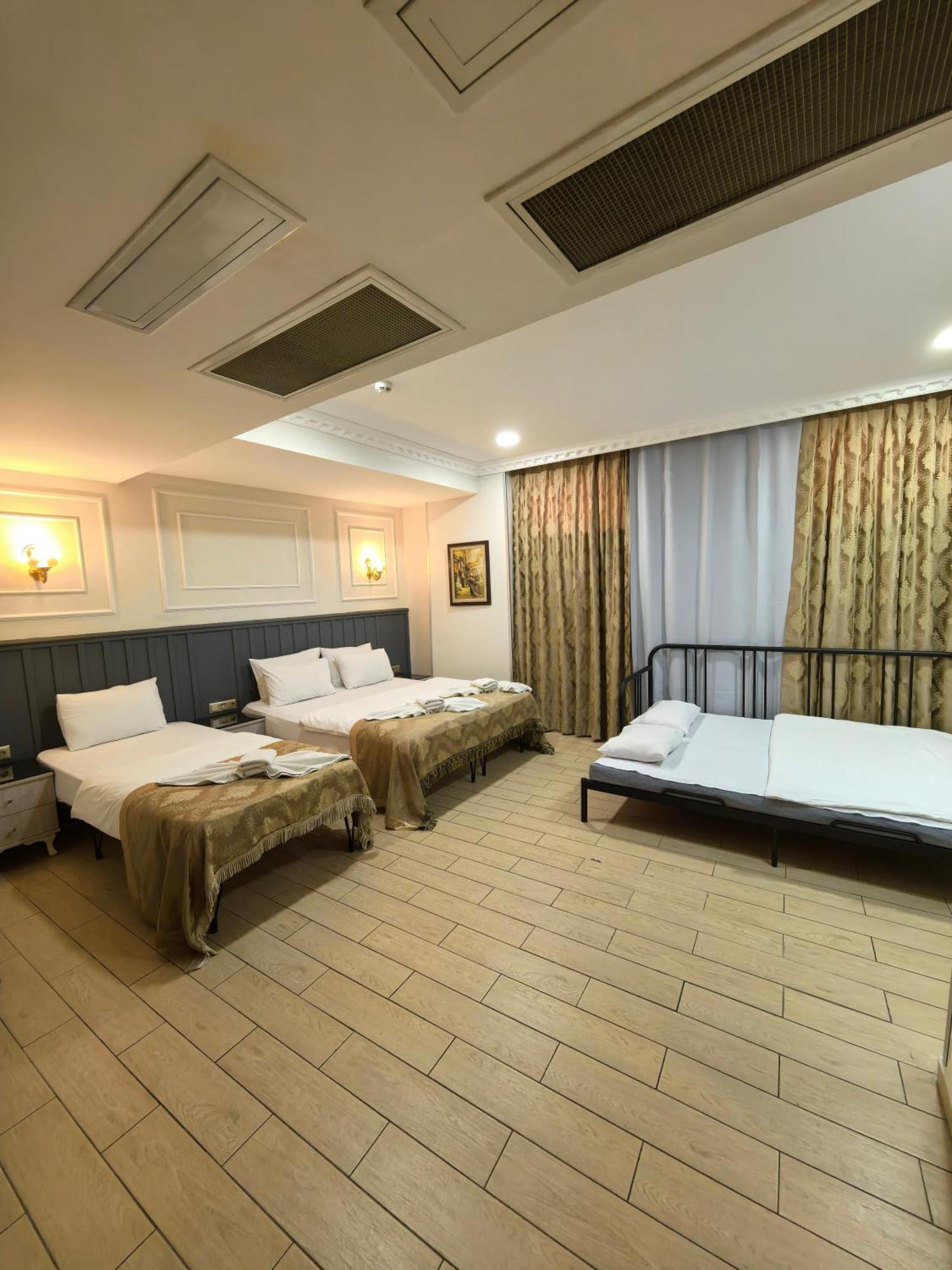 Apple Tree Hotel Estambul Exterior foto
